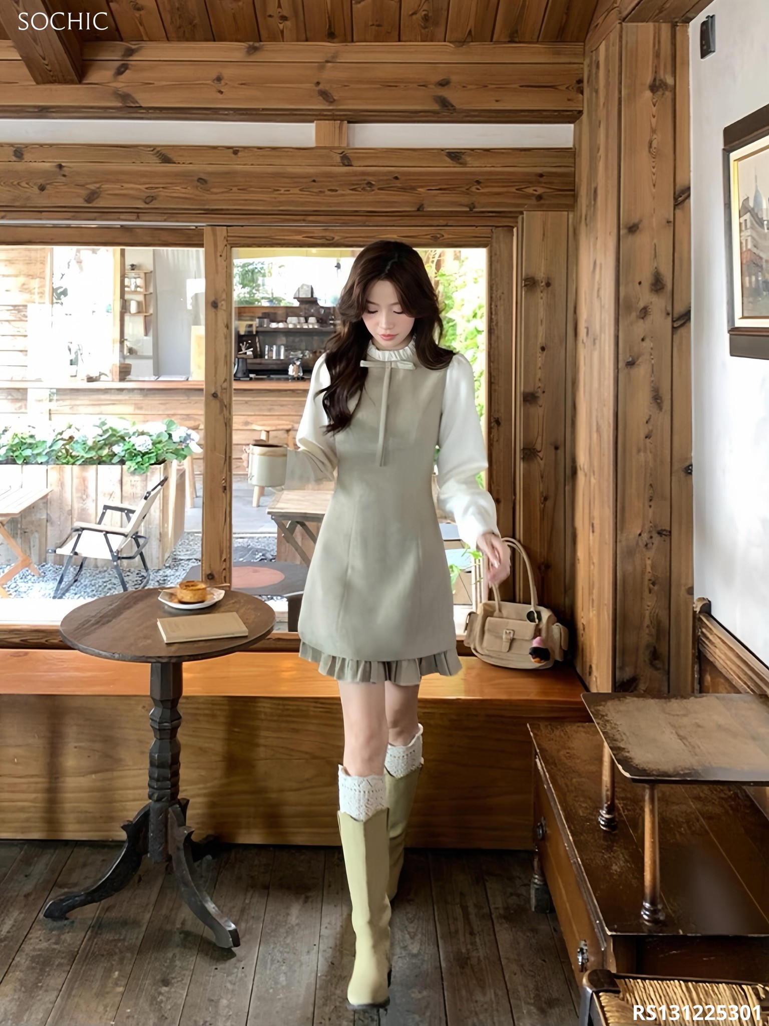 [🆕🇻🇳] SOCHIC – HÀNG THIẾT KẾ CAO CẤP 👕 Top1Fashion 👗  𝐉𝐢𝐬𝐚 𝐃𝐫𝐞𝐬𝐬  𝑆𝑂𝐹𝑇 𝐶𝑂𝑁𝑇𝑅𝐴𝑆𝑇 𝐸𝐿𝐸𝐺𝐴𝑁𝐶𝐸

Đầy thanh lịch nữ tính cùng thiết kế cổ tròn phối dây nơ đính trang trí. Form váy ôm A vừa phải vừa giấu dáng lại không , shares-1✔️ , likes-2❤️️ , date-2025-12-16 00:12:51🇻🇳🇻🇳🇻🇳📰🆕