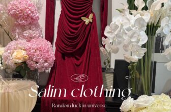 [🆕🇻🇳] Salim Clothing – Thời Trang Nữ Thiết Kế 👕 Top1Fashion 👗  Mã nhúng e về thêm phiên bản cổ đổ kín , không có phần vắt vai rồi nè
——————————
VÁY NHÚNG ĐỎ
Size : S – M  ( từ xl đặt may riê , shares-0✔️ , likes-20❤️️ , date-2025-12-13 02:40:53🇻🇳🇻🇳🇻🇳📰🆕