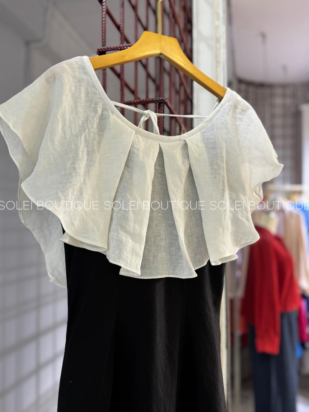 [🆕🇻🇳] Solei boutique 👕 Top1Fashion 👗  Tôi thích sự mộc mạc nhưng đầy tinh tế
Tôi thích sự giản dị nhưng có gu
Tôi thích tạo ấn tượng nhưng không trau chuốt cầu kỳ 

———————————-
 375 Hoàng Sa,  , shares-0✔️ , likes-31❤️️ , date-2025-12-18 01:57:10🇻🇳🇻🇳🇻🇳📰🆕
