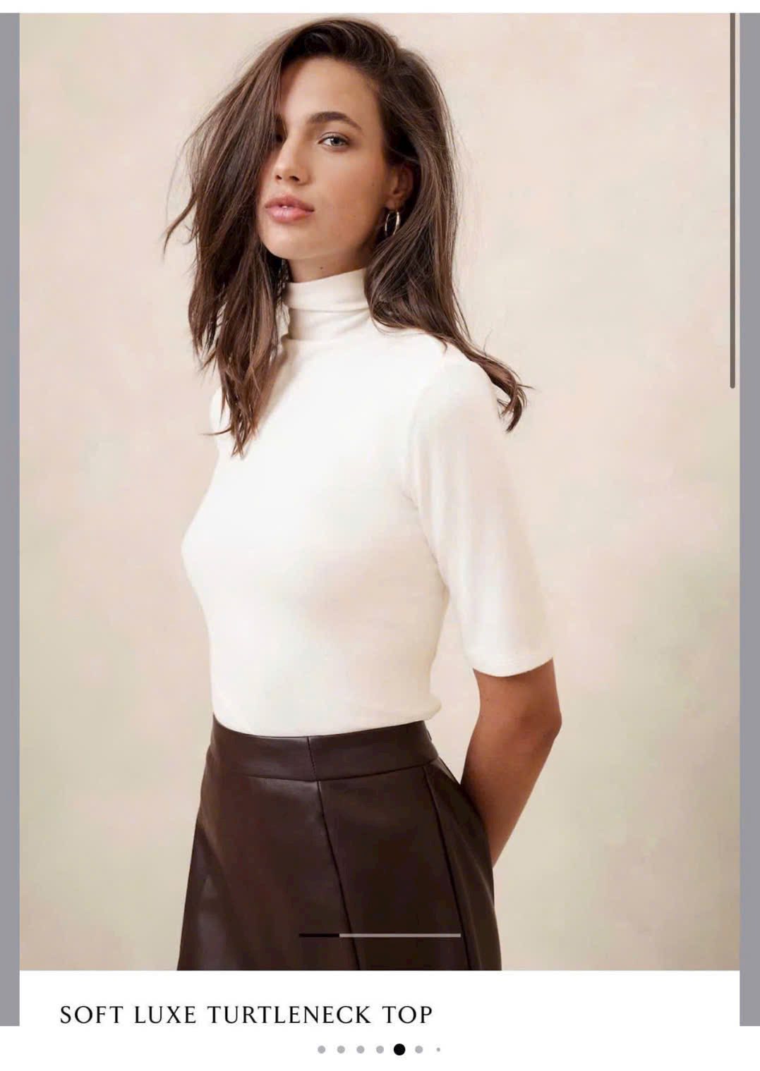 [🆕🇻🇳] Pavone Fashion – thương hiệu ÁO DÀI THIẾT KẾ top đầu Việt Nam 👕 Top1Fashion 👗  Sắc vàng trong nắng lung linh
Tựa như hoa cúc bình minh gọi mời. 

Dáng em thướt tha rạng ngời
Gió lay tà áo lòng người đắm say.  
————
– Tư vấn: m , shares-0✔️ , likes-4❤️️ , date-2025-12-18 18:30:06🇻🇳🇻🇳🇻🇳📰🆕