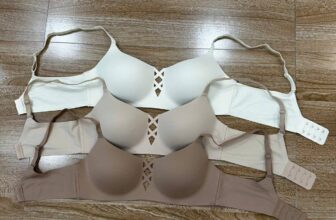 [🆕🇻🇳] Duyetatula – quần áo việt nam xuất khẩu xịn 👕 Top1Fashion 👗  Áo lót xu mẫu mới tinh đã cập bến shop e

Áo ko gọng, ko mút, mặc mà như ko mặc, dễ chịu thoải mái cực luôn. 

Sz m l xl ~34,36,38
230k/2 áo lun ạ
 , shares-1✔️ , likes-0❤️️ , date-2025-12-20 23:15:23🇻🇳🇻🇳🇻🇳📰🆕