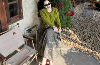 [🆕🇻🇳] Design by Cao – Xưởng chuyên sỉ lẻ SLL thời trang thiết kế , nhận gia công SLL 👕 Top1Fashion 👗  Không cần phải rực rỡ
Nhưng vẫn toát lên màu lễ hội
Là em chứ aiii
Full set đẹp mĩ mãn
, shares-1✔️ , likes-32❤️️ , date-2025-12-20 16:50:24🇻🇳🇻🇳🇻🇳📰🆕