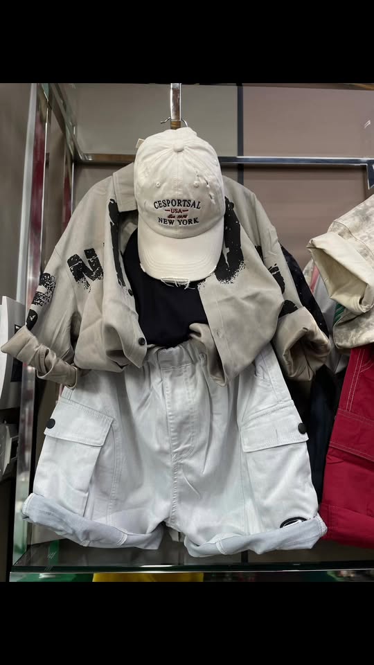 [🆕🇻🇳] Sharp Vietnam 🛠️ Top1Factory 👨‍🔧  Ngày xưa: lúc tàn tiệc cũng là lúc mệt thiệt
Ngày nay: cứ vui tiệc lễ hội giáng sinh, đón năm mới tưng bừng

Vì đã có Máy hút bụi không dây Sharp phụ bạn d , shares-0✔️ , likes-16❤️️ , date-2025-12-19 23:00:36🇻🇳🇻🇳🇻🇳📰🆕