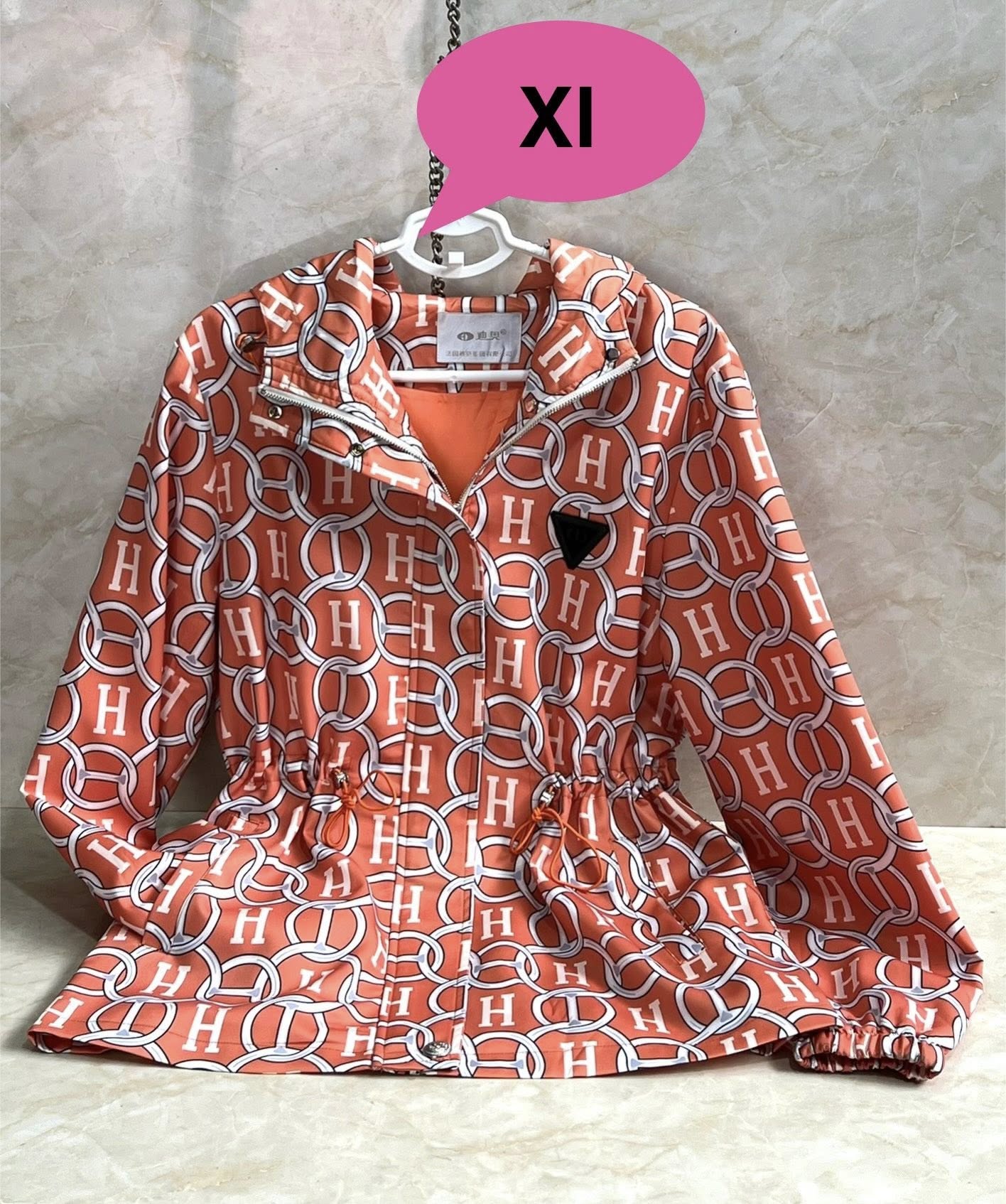 [🆕🇻🇳] LÊ HẠNH SI TUYỂN 👕 Top1Fashion 👗  Áo gió nữ 

𝐒𝐀𝐋𝐄 đ𝐨̂̀𝐧𝐠 𝐠𝐢𝐚́ #𝟏𝟓𝟎𝐤/𝐜𝐡𝐢𝐞̂́𝐜

-Duy nhất một hôm sập sàn , chất siêu đẹp 
-Lên phom chuẩn mẫu , mặc lên gọn gàng rễ mặc 
-Tông màu dịu dàng 

 , shares-0✔️ , likes-8❤️️ , date-2025-12-21 19:02:35🇻🇳🇻🇳🇻🇳📰🆕