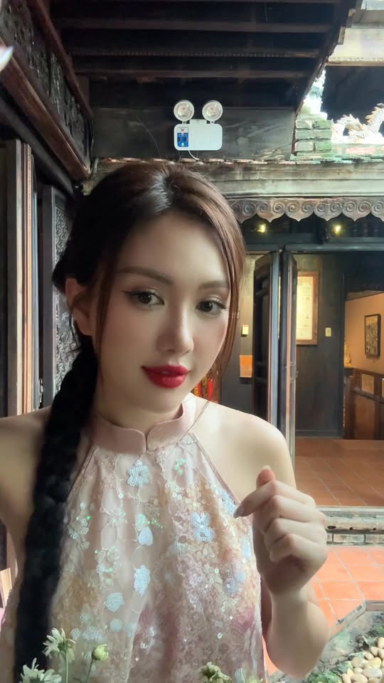 [🆕🇻🇳]  Gâu Kids Store 🧑‍🧒❤️️👶⭐️ ” Trà chiều siêu “”chill”” cho bé cùng Trà cốm hoa quả BurineBa mẹ đi cafe, bé cũng uống trà – nhưng là Trà cốm hoa quả Burine!  Hương vị trái cây thơm ngo , shares-0✔️ , likes-6❤️️ , date-2025-12-19 23:30:07🇻🇳🇻🇳🇻🇳📰🆕