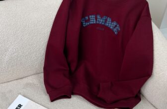 [🆕🇻🇳] L’AMME – THỜI TRANG THIẾT KẾ & PHỤ KIỆN BẦU QUỐC DÂN 👕 Top1Fashion 👗  Áo sweater chuẩn gu cho mẹ bầu yêu phong cách sporty, năng động.

Thiết kế trơn tối giản, form dáng rộng và co giãn tốt giúp mẹ vận động thoải mái, không b , shares-1✔️ , likes-4❤️️ , date-2025-12-21 17:30:05🇻🇳🇻🇳🇻🇳📰🆕