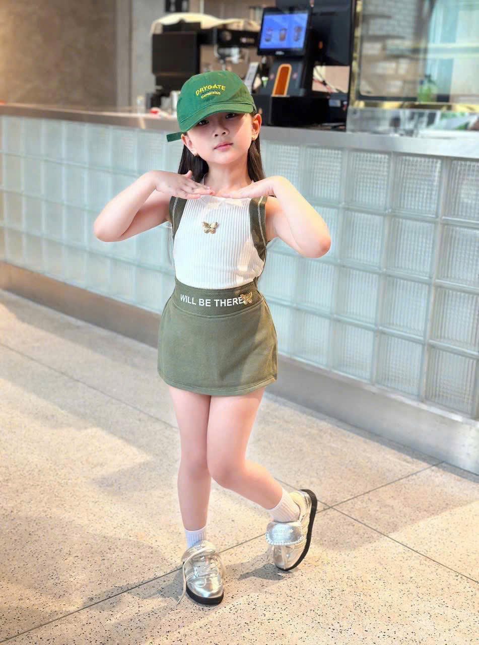 [🆕🇻🇳]  Ổ của Nhím – Chuyên thời trang – phụ kiện cho bé yêu 🧑‍🧒❤️️👶⭐️ Basic em mixx chữ viền, #TẶNG thêm 2 tag búmmmm xinh xinhhhh lunnnn 
 Only #149K set ạ 

Bảng sz tham khảo: 
S1: 7-9kg
S2: 10-12kg
S3: 13-15kg
S4: 16-18kg
 , shares-5✔️ , likes-33❤️️ , date-2025-12-22 21:02:29🇻🇳🇻🇳🇻🇳📰🆕