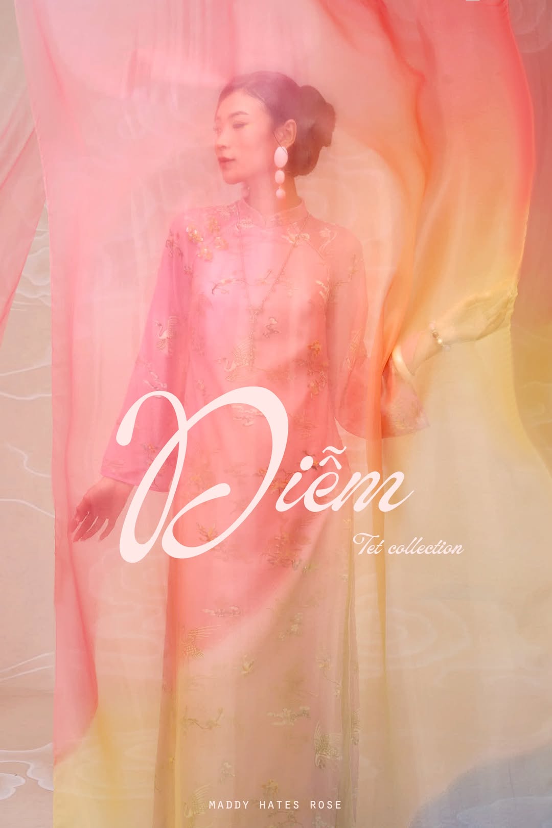 [🆕🇻🇳] MADDY HATES ROSE 👕 Top1Fashion 👗  𝑫𝒊𝒆̂̃𝒎 – BST Áo Dài Tết với màu sắc truyền thống được team Maddy ấp ủ, với mong muốn truyền tải trọn vẹn nét đẹp của Áo Dài.
𝑐𝑜𝑚𝑖𝑛𝑔 𝑠𝑜𝑜𝑛…

______________ , shares-1✔️ , likes-4❤️️ , date-2025-12-25 03:09:02🇻🇳🇻🇳🇻🇳📰🆕