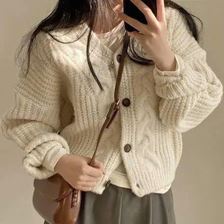 [🆕🇻🇳] Nhan Si Kiện – Kho đồ si giá rẻ 👕 Top1Fashion 👗  Khoác Len dày Nhật manh 7 
Mã này mới cái, hoạ tiết nhiều, zá rẻ
Kiện chuẩn nhật 100kg, bán mùa lạnh này thích lắm
Zá 2trxx
 , shares-0✔️ , likes-0❤️️ , date-2025-12-31 02:53:42🇻🇳🇻🇳🇻🇳📰🆕