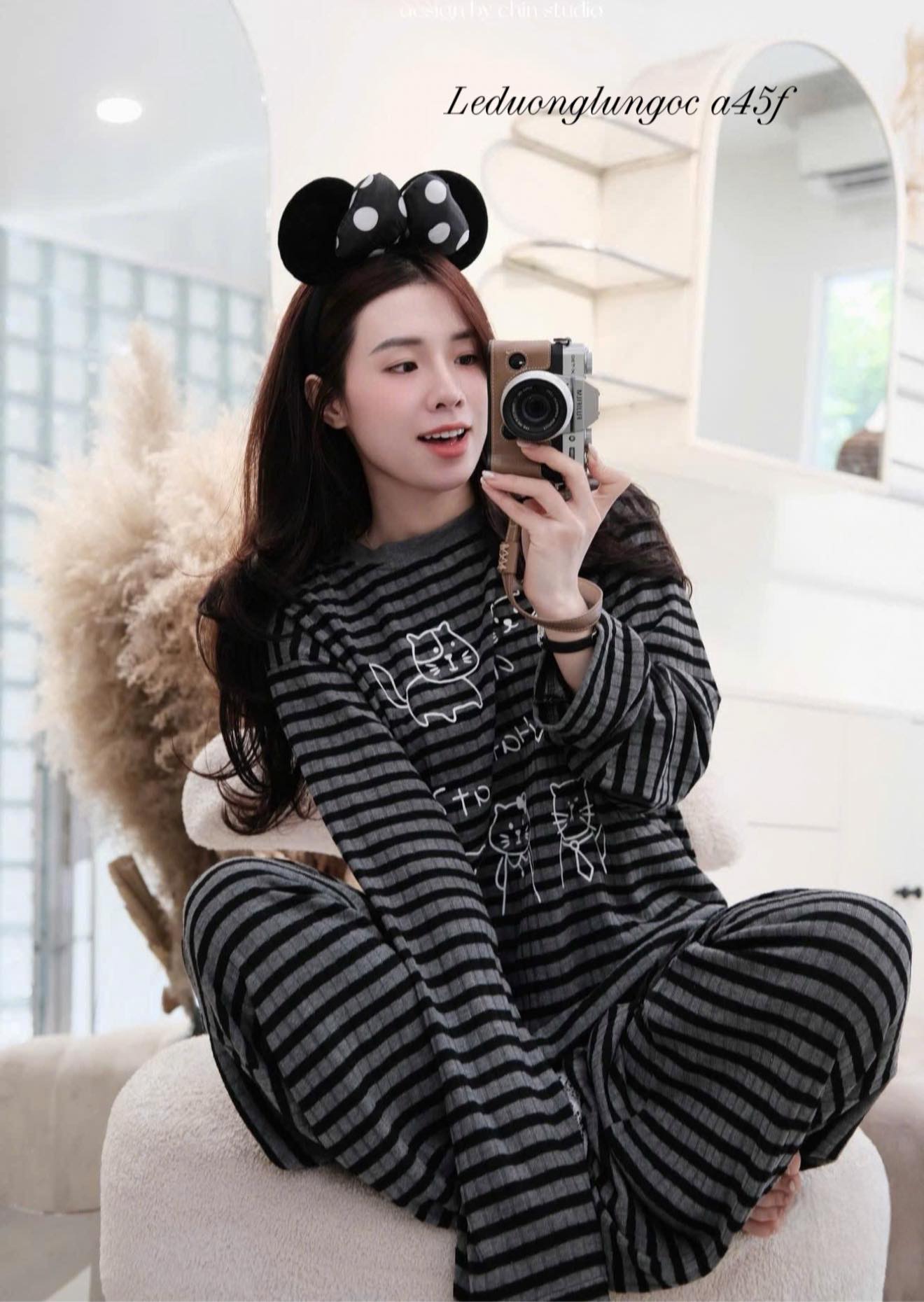 [🆕🇻🇳] QUẮN – Chuyên thời trang trẻ m cập nhật xu hướng thường xuyên 🧑‍🧒❤️️👶⭐️ Một xíu xinh xẻo cho các cục cưng mini của Quắn 
Size cho bé 10kg -20kg 
__________________________________
● 𝙎𝙩𝙤𝙧𝙚 : 𝟸𝟿𝟾-𝟹𝟶𝟶 𝙉𝙜𝙪𝙮𝙚̂̃𝙣 𝙏𝙧𝙖̃𝙞 𝙁8.𝙌5
●𝙃𝙤𝙩 𝙡𝙞𝙣 , shares-2✔️ , likes-12❤️️ , date-2025-12-31 05:19:53🇻🇳🇻🇳🇻🇳📰🆕