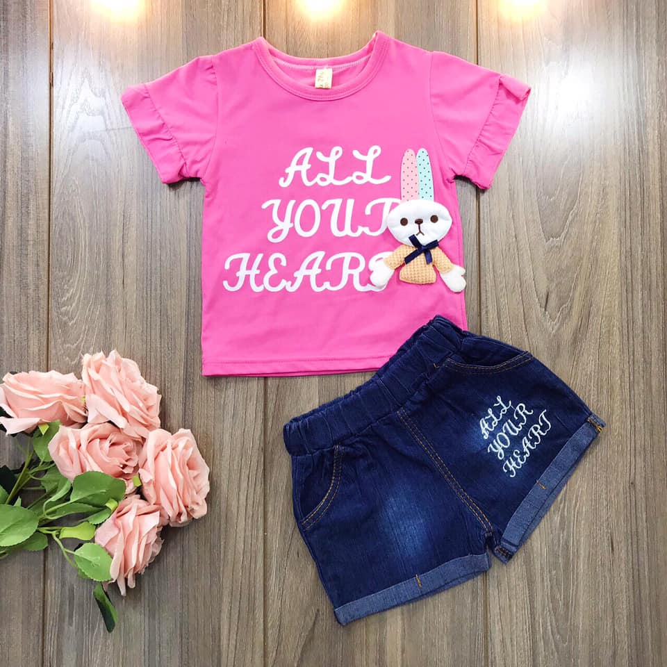 [🆕🇻🇳] MT Kids – Thời trang trẻ em 🧑‍🧒❤️️👶⭐️ Quá chất luôn các bác ạ.
Set bộ bg: Áo cotton + quần jean
— Chất hàng QC siêu đẹp
— size 2-5r4
—————————–
sỉ 90k
, shares-0✔️ , likes-0❤️️ , date-2019-06-14 03:05:37🇻🇳🇻🇳🇻🇳📰🆕