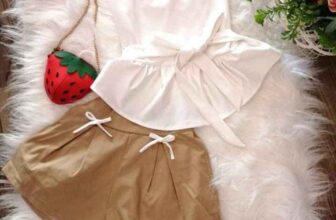 [🆕🇻🇳] Tổng buôn đồ bộ trẻ em số lượng hàng đẹp giá rẻ – Quảng Châu 👕 Top1Fashion 👗  Sét váy cho bé Hàng thiết kế dễ thương dã man mà lại sang chảnh
CHẤT vải thun cotton co giản thoải mà phối với chân váy kaki giản mạnhSz25_35kg, shares-1✔️ , likes-3❤️️ , date-2020-03-20 19:31:51🇻🇳🇻🇳🇻🇳📰🆕