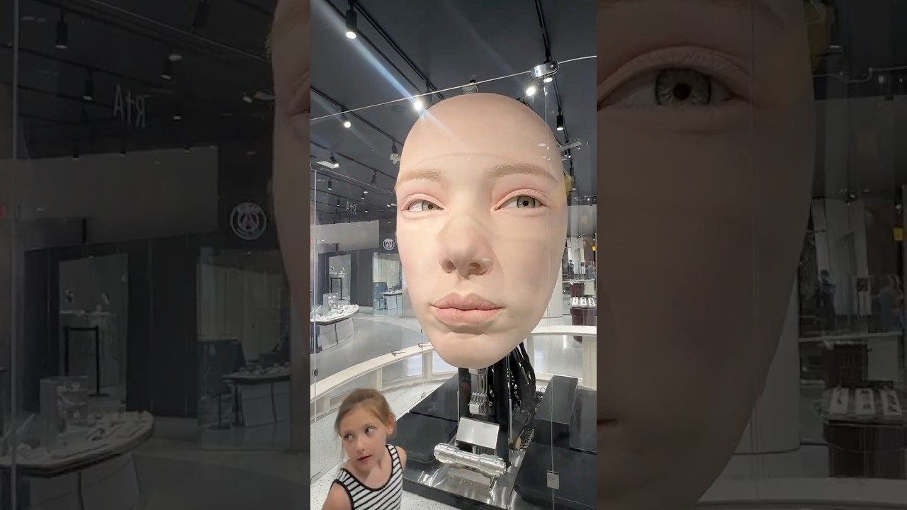 Is the Figure 03 Robot Ready to Clean Your House? [🤖🇻🇳]