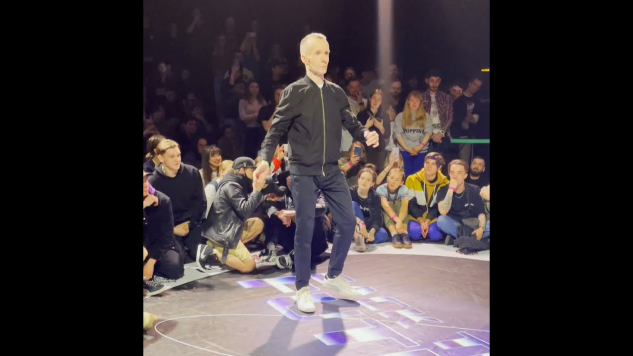 How To Make Arduino Human Following Robot [🤖🇻🇳]