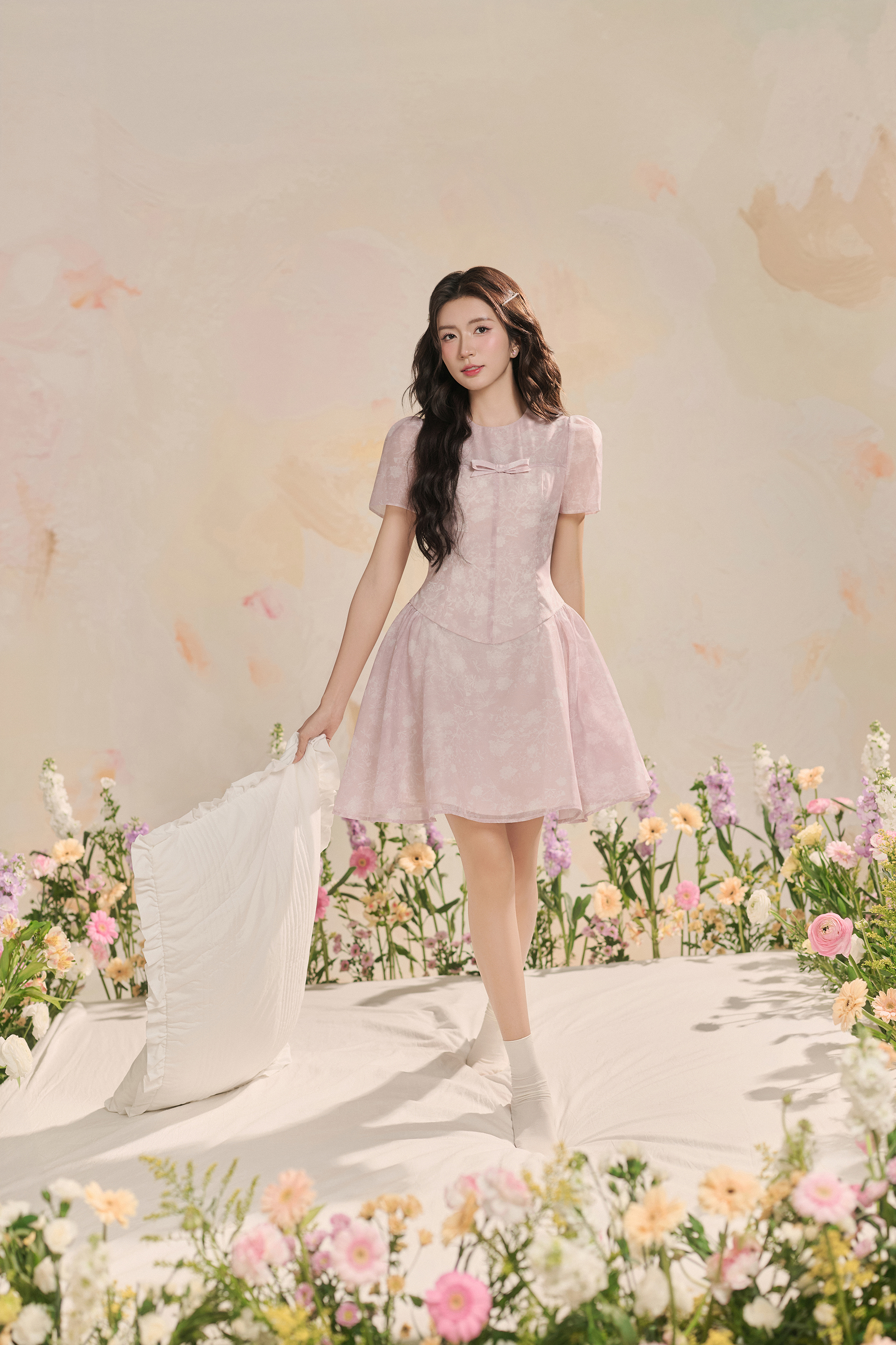 LẠC GIỮA RỪNG MER