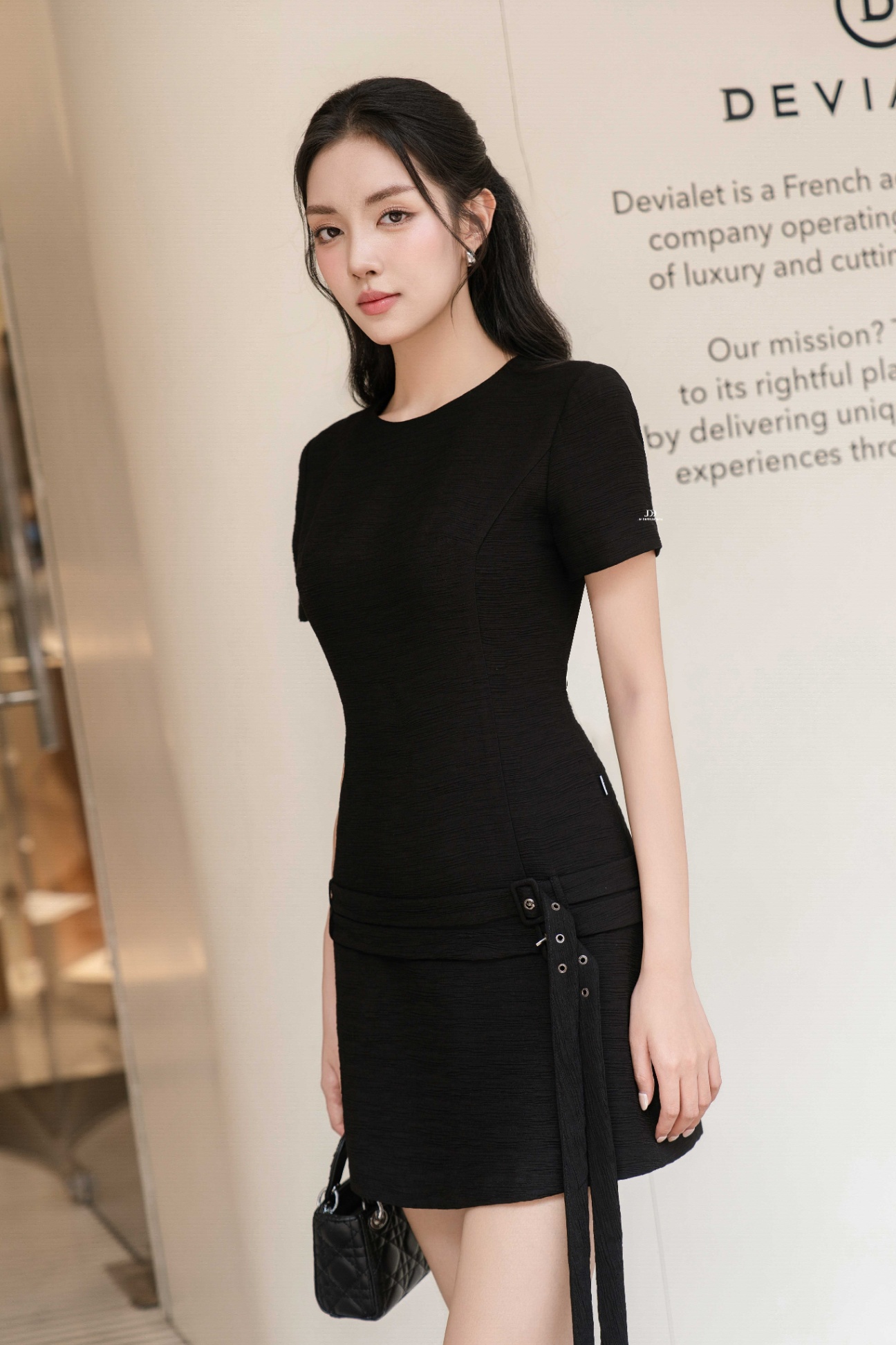 DÒNG CHẢY THANH LỊCH