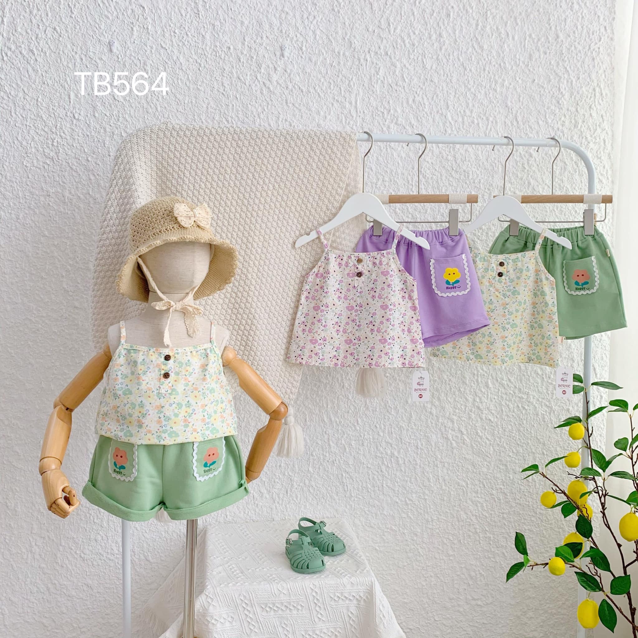 [🆕🇻🇳]  Hoài An Kids-Quần Áo Trẻ em 🧑‍🧒❤️️👶⭐️  Sét Hai Dây Hoa Nhí Bé Gái Ạ 
 Chất liệu cực đẹp ạ 
 Nhận hàng kiểm tra hàng thoải mái hàng đẹp mới nhận ạ 
 Chấm hoặc ib shop báo giá ngay ạ 
 , shares-0✔️ , likes-0❤️️ , date-2022-06-04 03:44:31🇻🇳🇻🇳🇻🇳📰🆕