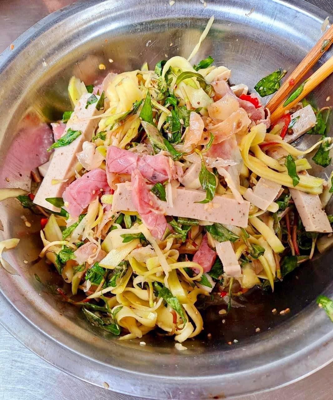 [🆕🇻🇳] Món Ngon Xứ Nẫu 77 – Chuyên cung cấp món ăn, đặc sản Bình Định 🍔 Top1Food  🍜 Món ăn cho những ngày mưa
 Hương vị đậm chất quê hương của món tré – đặc sản Xứ Nẫu. 

+ Miễn ship từ 4 cây tận nhà                       
—————
 , shares-0✔️ , likes-1❤️️ , date-2025-06-27 14:10:04🇻🇳🇻🇳🇻🇳📰🆕