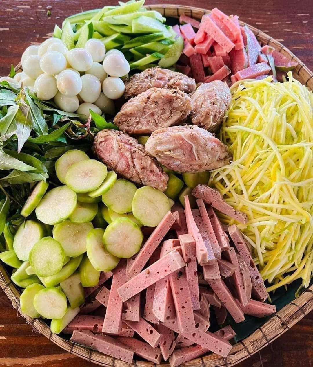 [🆕🇻🇳] Món Ngon Xứ Nẫu 77 – Chuyên cung cấp món ăn, đặc sản Bình Định 🍔 Top1Food  🍜 #Nem_Tré_Chợ_Huyện – Đặc Sản Hương Vị Bình Định
Nhắc đến đặc sản Bình Đinh thì chắc hẳn không ai không biết đến khu chợ Huyện nổi tiếng với các loại nem tr , shares-1✔️ , likes-1❤️️ , date-2025-07-05 15:49:25🇻🇳🇻🇳🇻🇳📰🆕