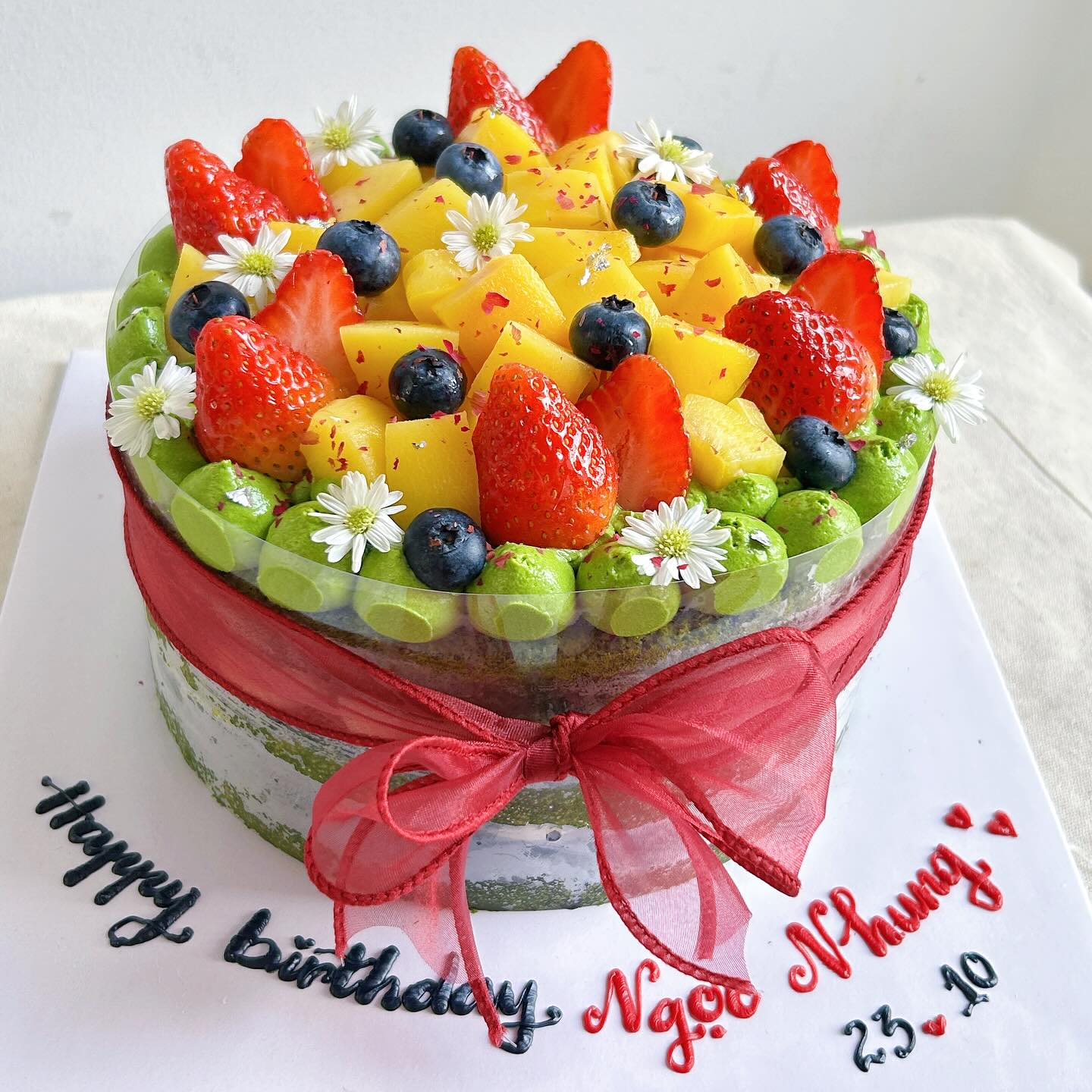 [🆕🇻🇳] Syn Bakery – Cửa hàng bánh nướng nhỏ 🍔 Top1Food  🍜 “MATCHA KEM PHÔ MAI” mẫu bánh mới cho mùa cuối năm 2025 của tiệm. Cốt bánh tơi xốp đắng nhẹ matcha bên trong từng lớp nhân là kem phô mai vani với chị chua , shares-0✔️ , likes-0❤️️ , date-2025-11-10 16:01:57🇻🇳🇻🇳🇻🇳📰🆕