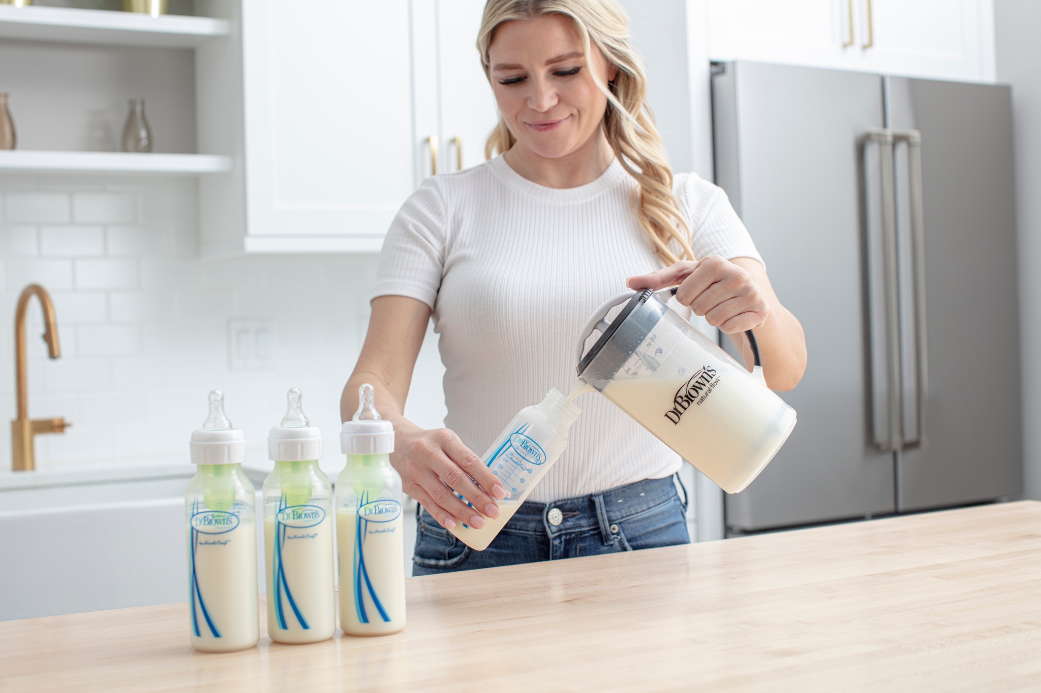 [🆕🇻🇳] MARUKO SHOP-Sữa, tã , đồ ăn dặm , mỹ phẩm xách tay các nước cho mẹ và bé 🧑‍🧒❤️️👶⭐️  Aptamil Pro Úc e sẵn 3 số kèm #quà #tặng siêu hấp dẫn chỉ có trong tháng 1/2026 nhé các mom tranh thủ rinh quà ạ!!!!

 #Mua 1lon #Tặng ngay #thỏ #bông đán , shares-0✔️ , likes-0❤️️ , date-2026-01-06 18:17:00🇻🇳🇻🇳🇻🇳📰🆕