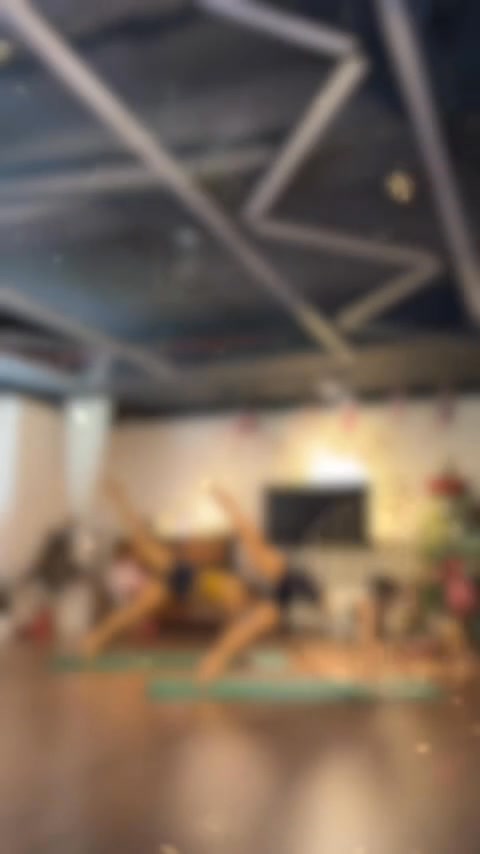 [🆕🇻🇳] LOVI SHOP 👕 Top1Fashion 👗  YUMI TOP – Cận chất em áo babydoll Linen xinh iuu

Link sản phẩm:


—
𝐋𝐎𝐕𝐈
Shopping on Shopee/Tiktok: Lovishop , shares-0✔️ , likes-1❤️️ , date-2025-11-29 06:00:03🇻🇳🇻🇳🇻🇳📰🆕