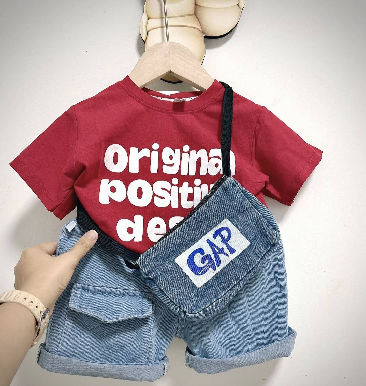 [???]  BoBo – Shop đồ em bé  ?‍?❤️️?⭐️ Jean tết đỉnh nóc kịch trần 
Size 9-20kg Tuỳ mẫu
#89k
 , shares-0✔️ , likes-0❤️️ , date-2025-12-09 02:49:18????????