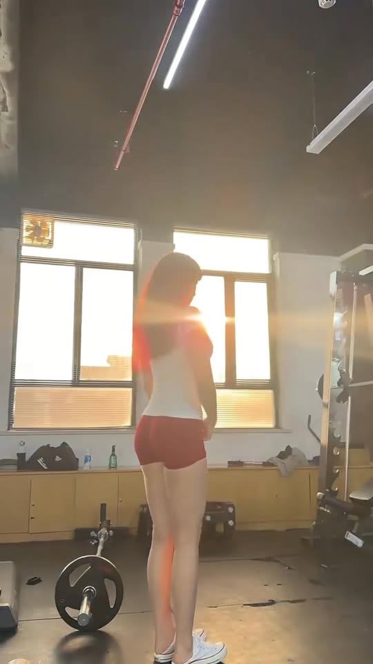 [🆕🇻🇳]  Kids House VN – Chuyên đồ Mẹ và Bé VNXK, TQXK, Cambodia 🧑‍🧒❤️️👶⭐️ Ở đây có cả set như bạn ấy mặc

 , shares-0✔️ , likes-2❤️️ , date-2025-12-19 23:14:15🇻🇳🇻🇳🇻🇳📰🆕