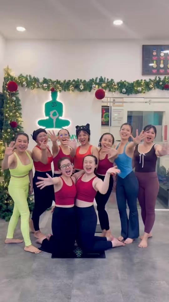 [🆕🇻🇳] Học Viện YMT  🧘 Top1Yoga 🤸🏻‍♀️ 𝐇𝐨̣𝐜 𝐕𝐢𝐞̣̂𝐧 𝐘𝐨𝐠𝐚 𝐘𝐌𝐓 𝐭𝐡𝐮̛𝐨̛𝐧𝐠 𝐜𝐡𝐮́𝐜 𝐐𝐮𝐲́ 𝐇𝐨̣̂𝐢 𝐕𝐢𝐞̂𝐧 𝐯𝐚̀ 𝐜𝐚́𝐜 𝐇𝐮𝐚̂́𝐧 𝐋𝐮𝐲𝐞̣̂𝐧 𝐕𝐢𝐞̂𝐧 𝐜𝐨́ 𝐦𝐨̣̂𝐭 𝐦𝐮̀𝐚 𝐆𝐢𝐚́𝐧𝐠 𝐒𝐢𝐧𝐡 𝐭𝐡𝐚̣̂𝐭 𝐚𝐧 𝐥𝐚̀𝐧𝐡, 𝐚̂́𝐦 𝐚́𝐩 𝐛𝐞̂𝐧 𝐠𝐢𝐚 đ𝐢̀𝐧𝐡 𝐧𝐡𝐞́ , shares-0✔️ , likes-17❤️️ , date-2025-12-25 01:35:49🇻🇳🇻🇳🇻🇳📰🆕