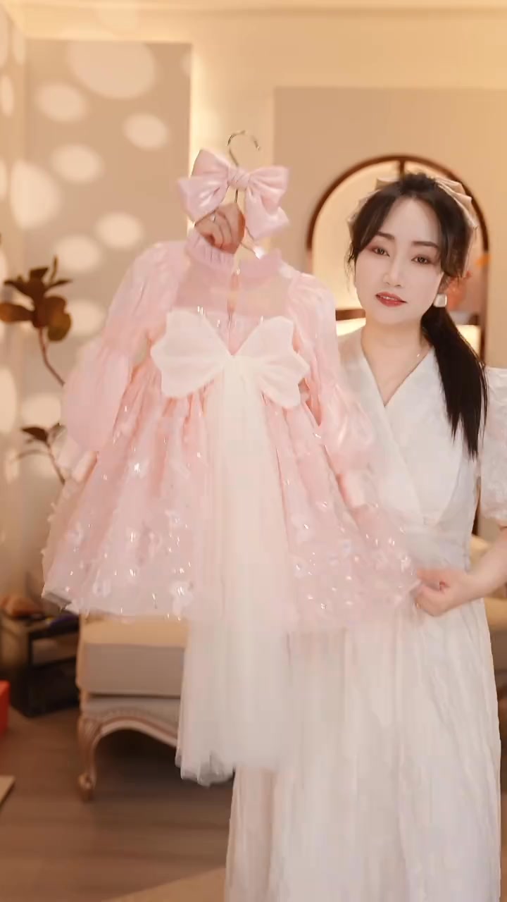 [🆕🇻🇳] Ou’ba:d – Thiết kế và Thời trang 👕 Top1Fashion 👗  năm mới với những điều mới chờ bạn phía trước 
__

Nhà mới: 146/15B Võ Thị Sáu, phường Xuân Hòa
CH ký gửi:
SG: 25 Trúc Đường, phường An Khánh
HN: 6 Ngõ 52  , shares-1✔️ , likes-5❤️️ , date-2026-01-01 07:00:04🇻🇳🇻🇳🇻🇳📰🆕