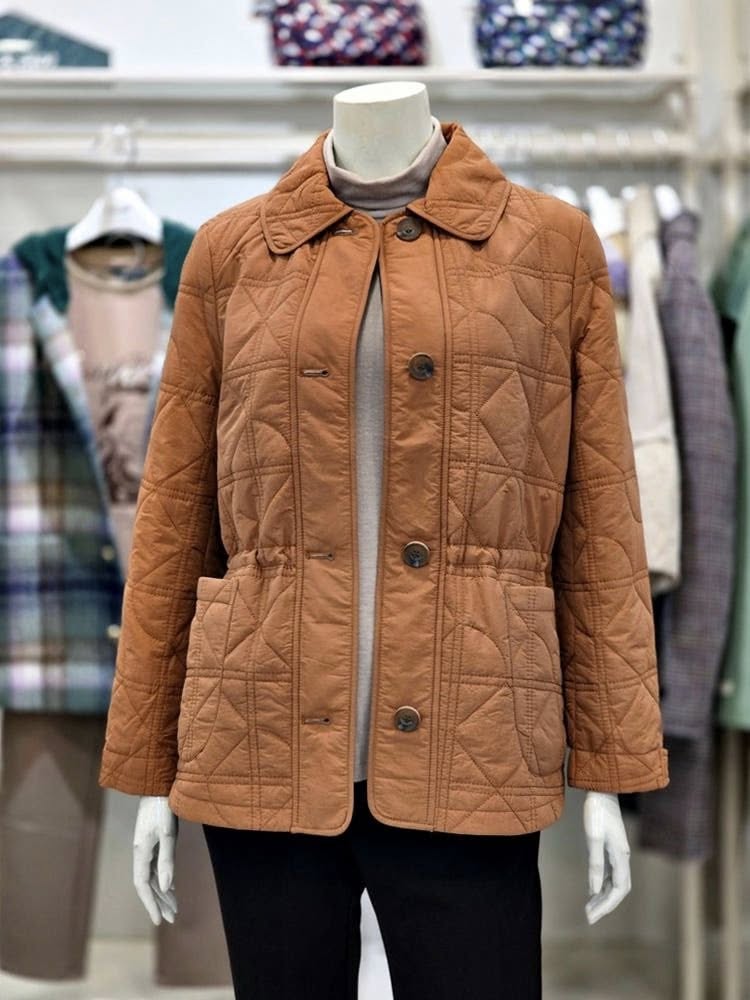 [🆕🇻🇳] TUẤN TÚ – Hàng Hiệu Xuất Khẩu  👕 Top1Fashion 👗  __c.rocodile 경량 퀼팅 패딩 점퍼 2025 

  mẫu áo trần bông ba lớp hoạ tiết trần trám cho các chị áo nhẹ dày vừa phải khoác bao êm form lỡ trùm mông & kèm dây rút e , shares-0✔️ , likes-5❤️️ , date-2025-12-31 05:29:16🇻🇳🇻🇳🇻🇳📰🆕