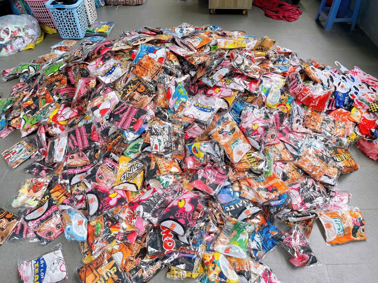 [🆕🇻🇳] Thiết kế và In ấn Việt Thanh – chuyên in menu nhựa, menu bìa da, menu spa, salon, menu fomex, card, menu led gỗ  🎨 Top1Designs ✨  Kính gửi Quý Khách Hàng!
Thiết kế và in ấn Việt Thanh
 Xin thông báo sẽ nghỉ Tết Dương Lịch 2026 trong thời gian cụ thể như sau:
Thời gian nghỉ: Thứ Năm, , shares-0✔️ , likes-0❤️️ , date-2026-01-01 03:40:36🇻🇳🇻🇳🇻🇳📰🆕