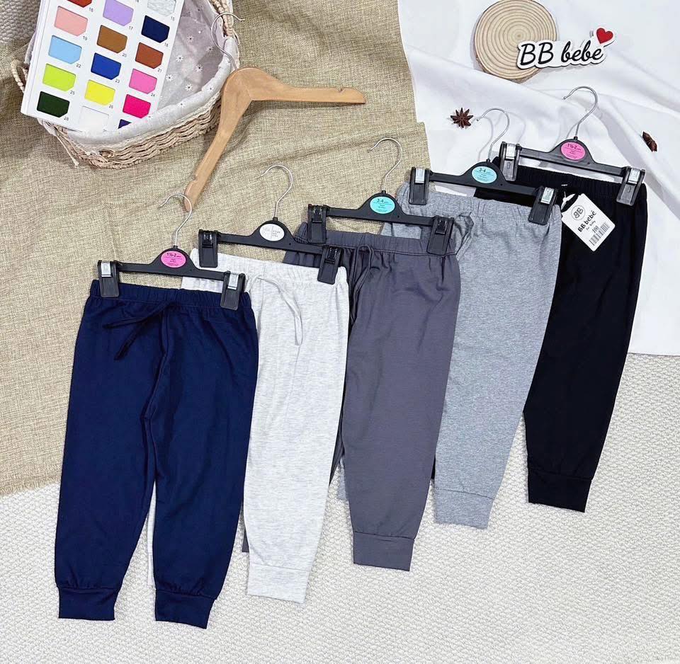 [🆕🇻🇳] Đậu Đậu Store – Shop quần áo trẻ em 🧑‍🧒❤️️👶⭐️ Set quần cotton luôn là chân ái . #39k/1c thuiiii

set #5c mặc đủ tuần đi học,mềm nhẹ cạp ôm
size:100(9-11kg) 110(11-13kg) 120(13-16kg)
130(17-20kg) 140(20 , shares-1✔️ , likes-2❤️️ , date-2025-12-24 20:50:51🇻🇳🇻🇳🇻🇳📰🆕