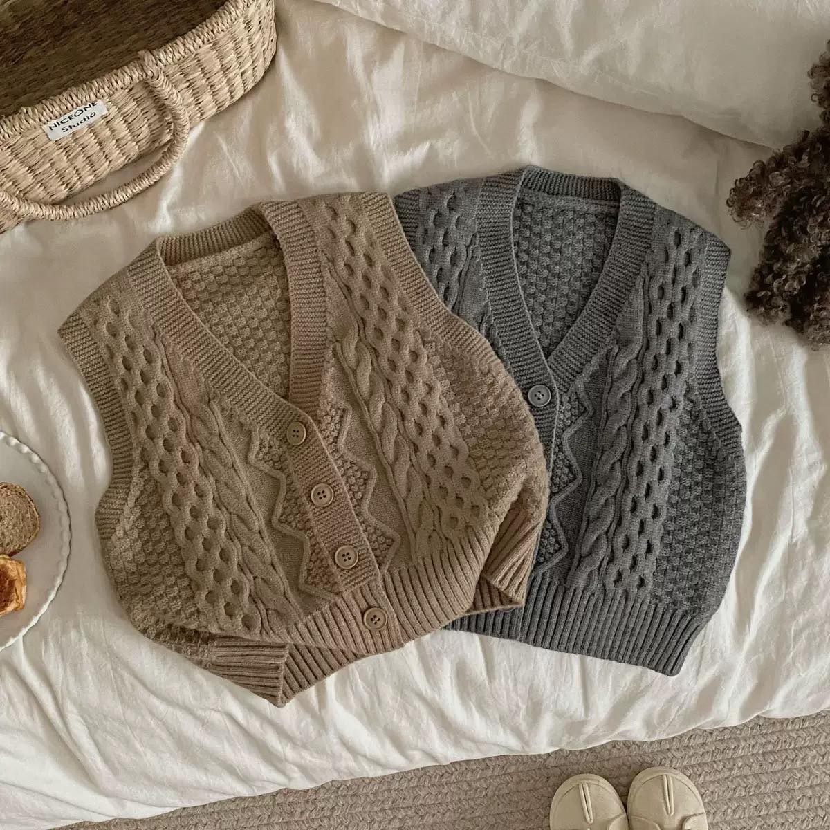 [🆕🇻🇳]  Thư Phùng Kids  🧑‍🧒❤️️👶⭐️ Áo gile mã mới ,các mẹ chốt nhanh 
Sz 90-140
 , shares-0✔️ , likes-4❤️️ , date-2025-12-28 17:48:41🇻🇳🇻🇳🇻🇳📰🆕