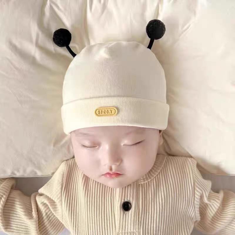 [🆕🇻🇳] Shop 2Gà Con HN-Đồ Sơ Sinh Trọn Gói 🧑‍🧒❤️️👶⭐️  SET MŨ + BAO TAY + BAO CHÂN SƠ SINH BABY TOOM 
 Dành cho bé từ 0–3 tháng

-GIÁ 58K/SÉT,Mua combo 2 sét giá 105k,Vải đẹp mê luôn nhé.

 Mô tả sản phẩm:
Set , shares-0✔️ , likes-0❤️️ , date-2026-01-03 22:40:29🇻🇳🇻🇳🇻🇳📰🆕