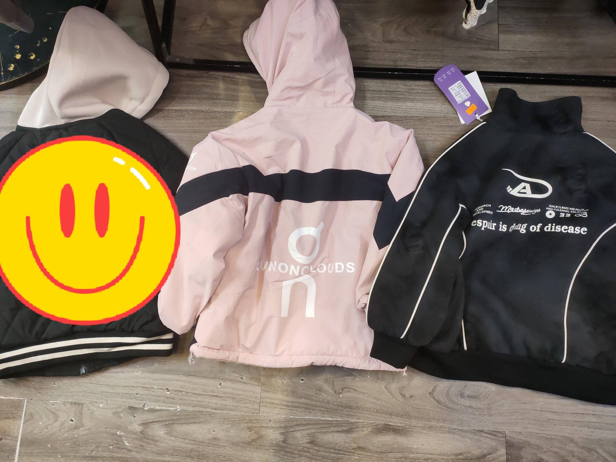 [🆕🇻🇳] MiMi Store Kids – Chuyên bán buôn, bán lẻ quần áo thời trang trẻ em cho bé từ 1 đến 13 tuổi giá rẻ nhất Hà Nội 🧑‍🧒❤️️👶⭐️ Áo khoác hồng mặc 2 mặt, mặt trong là nỉ dày ấm còn sz 120 và sz130  370k/c
Áo khoác nỉ đen bên trong lót lông ấm còn sz 140, 150, 160  240k / c

MiMi Stor , shares-0✔️ , likes-0❤️️ , date-2026-01-04 00:02:35🇻🇳🇻🇳🇻🇳📰🆕