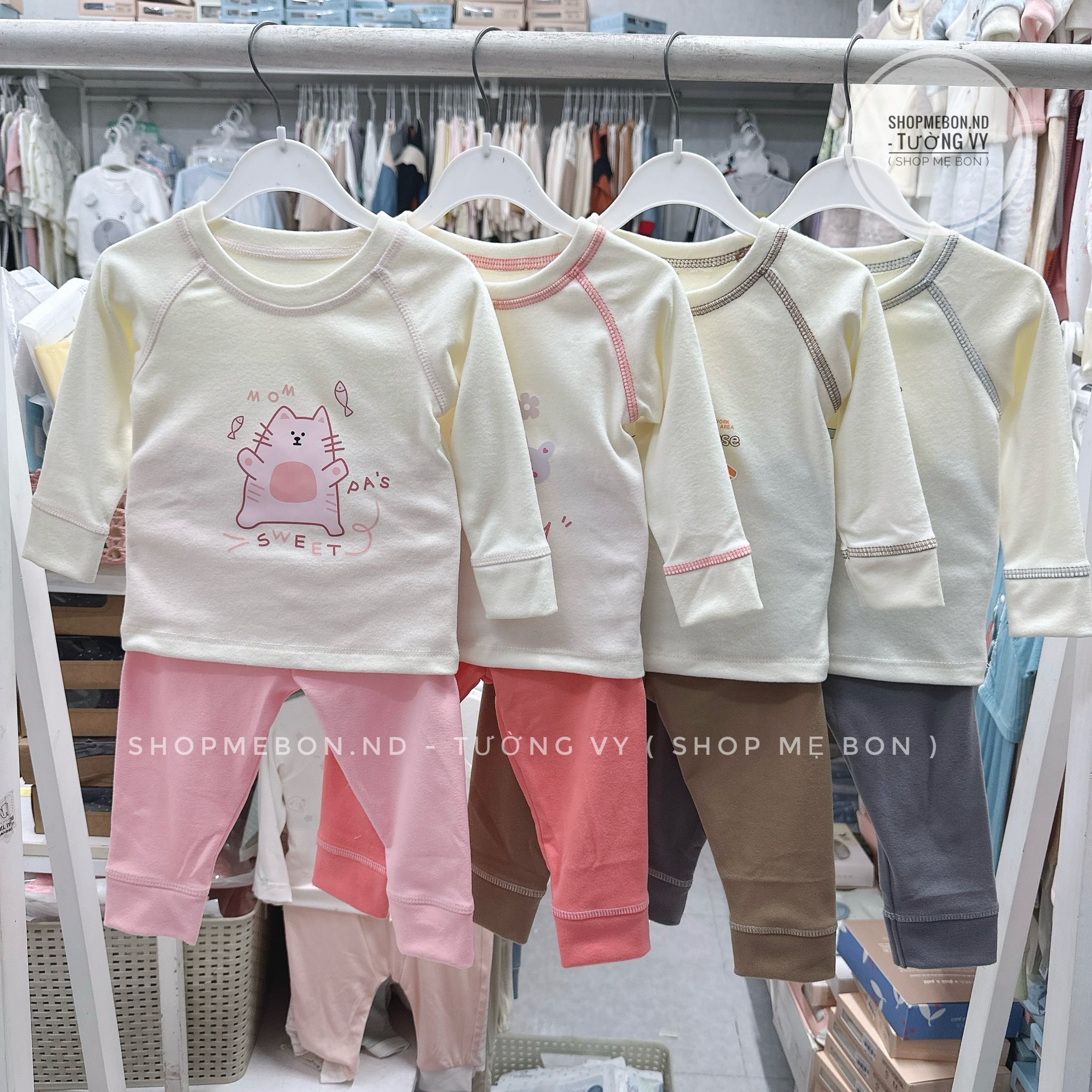 [🆕🇻🇳] Shop Mẹ Bon – Chuyên quần áo trẻ sơ sinh , trẻ em chính hãng 🧑‍🧒❤️️👶⭐️ Nỉ lông Jinro 189k ap còn #98k thui ạ
Mgg : AFF3731
Size : 9m -> 4y
Link : 
 , shares-0✔️ , likes-1❤️️ , date-2025-12-26 15:26:32🇻🇳🇻🇳🇻🇳📰🆕