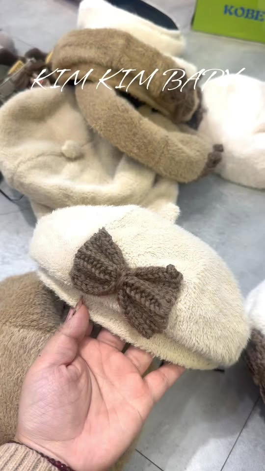 [🆕🇻🇳]  KIM KIM BABY SHOES – Bán buôn,bán lẻ giày cho bé yêu 🧑‍🧒❤️️👶⭐️  , shares-0✔️ , likes-127❤️️ , date-2025-12-30 03:42:30🇻🇳🇻🇳🇻🇳📰🆕