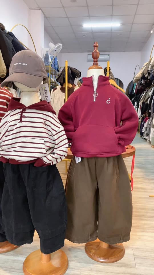 [🆕🇻🇳] Thảo Nhi Fruits – Chuyên cung cấp các loại thực phẩm sạch an toàn cho sức khoẻ 🍔 Top1Food  🍜 SALE SALE SALE!!!
Em có 3 hộp y hình – chín mềm – ngọt – không lỗi.

Ai thích ăn mềm nhắn em.
#180k/hộp 1kg y hình
 , shares-0✔️ , likes-0❤️️ , date-2025-12-30 23:59:42🇻🇳🇻🇳🇻🇳📰🆕