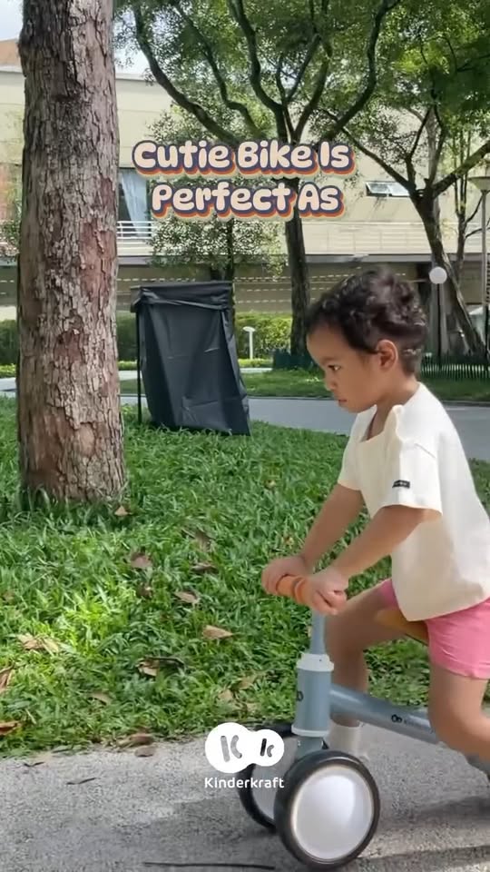 [🆕🇻🇳] Kinderkraft Vietnam 🧑‍🧒❤️️👶⭐️ Ngắm #Cutie – Chiếc xe cân bằng đầu tiên của bé 
Thiết kế hiện đại, đáng yêu, phù hợp với bé từ 1 tuổi, cùng bé vừa học vừa chơi vui mỗi ngày 
Mua ngay 

# , shares-0✔️ , likes-5❤️️ , date-2025-12-31 02:00:20🇻🇳🇻🇳🇻🇳📰🆕