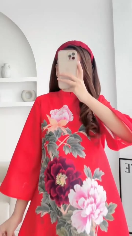 [🆕🇻🇳] Vườn Dâu Nhà Mớm – Based in Saigon 🍔 Top1Food  🍜 Ngày mai Thứ 2 (5/1) Nhà lại cập bến mẻ dâu mới toanh. Đầy đủ các size cho cả nhà luôn nhennn
Số lượng có hạn nên các bạn nhanh tay nhắn Nhà để Nhà lưu đơn , shares-0✔️ , likes-0❤️️ , date-2026-01-05 03:18:56🇻🇳🇻🇳🇻🇳📰🆕