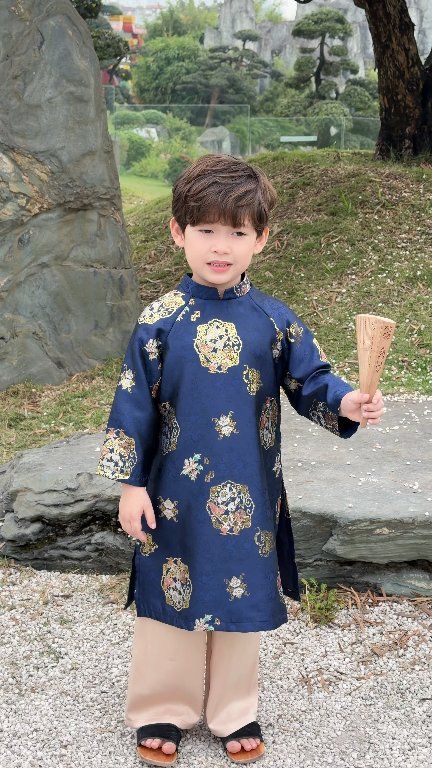 [🆕🇻🇳] Tomo Family – Chuyên quần áo em bé Hà Lan – Nơi cung cấp những sản phẩm quần áo và đồ dùng em bé đến từ Mỹ và châu Âu 🧑‍🧒❤️️👶⭐️ #Order – Giày Veja SA.LE UP 50% – Bé gái
Chờ mãi Veja mới SA.LE ạ. Nếu cô thích giày sneaker style đơn giản, thanh lịch mang đậm phong cách Pháp thì mời cô , shares-0✔️ , likes-5❤️️ , date-2026-01-04 03:41:43🇻🇳🇻🇳🇻🇳📰🆕