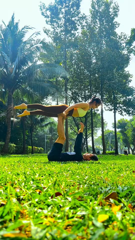 [🆕🇻🇳] Phan Lý Yoga – ☘️HLV YOGA :CÁ NHÂN ,TRỰC TIẾP,ONLINE,TRI LIỆU,KIDS … 🧘 Top1Yoga 🤸🏻‍♀️ Sáng Thức dậy, mỉm cười biết ơn 
Thêm một ngày nhẹ nhàng để lan tỏa yêu thương
#YogaOnline
#YogawhithphanLý
Namaste
 , shares-0✔️ , likes-43❤️️ , date-2026-01-06 15:45:04🇻🇳🇻🇳🇻🇳📰🆕