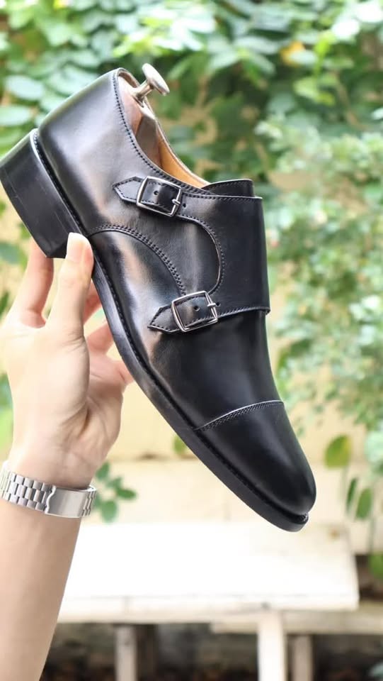 [🆕🇻🇳] Sonniez Cửa hàng giày dép 👕 Top1Fashion 👗   Black Monstrap | Định Hình Phong Thái 
Có người chọn giày vì tiện, có người chọn giày vì đúng chuẩn và có người chọn giày vì một chi tiết đủ để nói thay m , shares-0✔️ , likes-6❤️️ , date-2026-01-03 03:31:48🇻🇳🇻🇳🇻🇳📰🆕