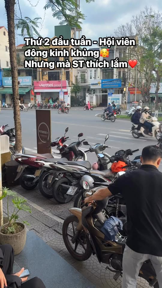 [🆕🇻🇳] ST Building Gym – Aerobic – Yoga – Trung tâm tập gym/rèn luyện thể chất 🧘 Top1Yoga 🤸🏻‍♀️ Chúc các hội viên nhà ST đầu tuần năng lượng!
—————-
103 Nguyễn Huệ, Q Thuận Hoá, Thành Phố Huế
Điện thoại: 0935.611.626 , shares-0✔️ , likes-5❤️️ , date-2026-01-06 00:20:03🇻🇳🇻🇳🇻🇳📰🆕