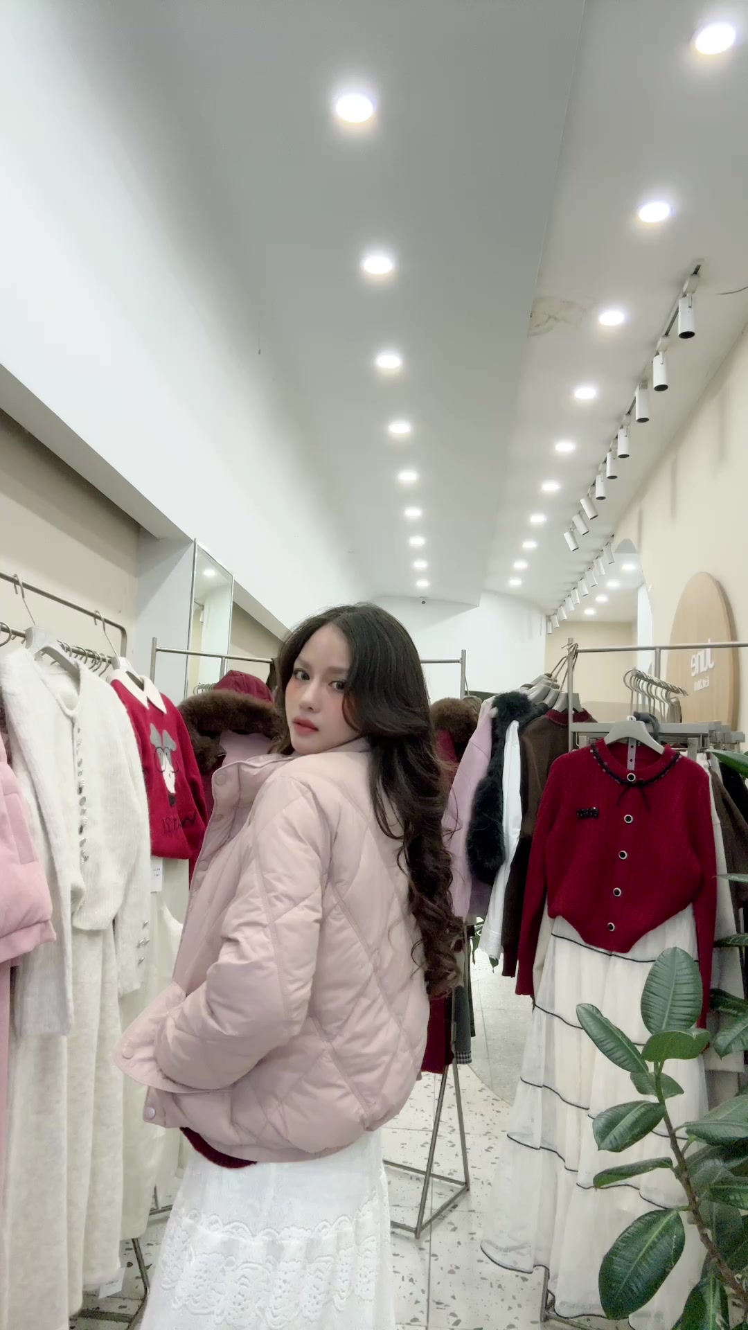 [🆕🇻🇳] Market 39 – Seafood and International cuisine 🍔 Top1Food  🍜 𝑵𝒈𝒐𝒏 𝑺𝒆𝒓𝒊𝒆𝒔 – 𝑯𝒆𝒓𝒓𝒊𝒏𝒈 & 𝑩𝒂́𝒏𝒉 𝑴𝒊̀

Experience a celebration of culinary heritage by Chef Nguyen Hai Hung of Sheraton Phu Quoc Long Beach Resort, who showca , shares-0✔️ , likes-1❤️️ , date-2026-01-08 21:52:23🇻🇳🇻🇳🇻🇳📰🆕