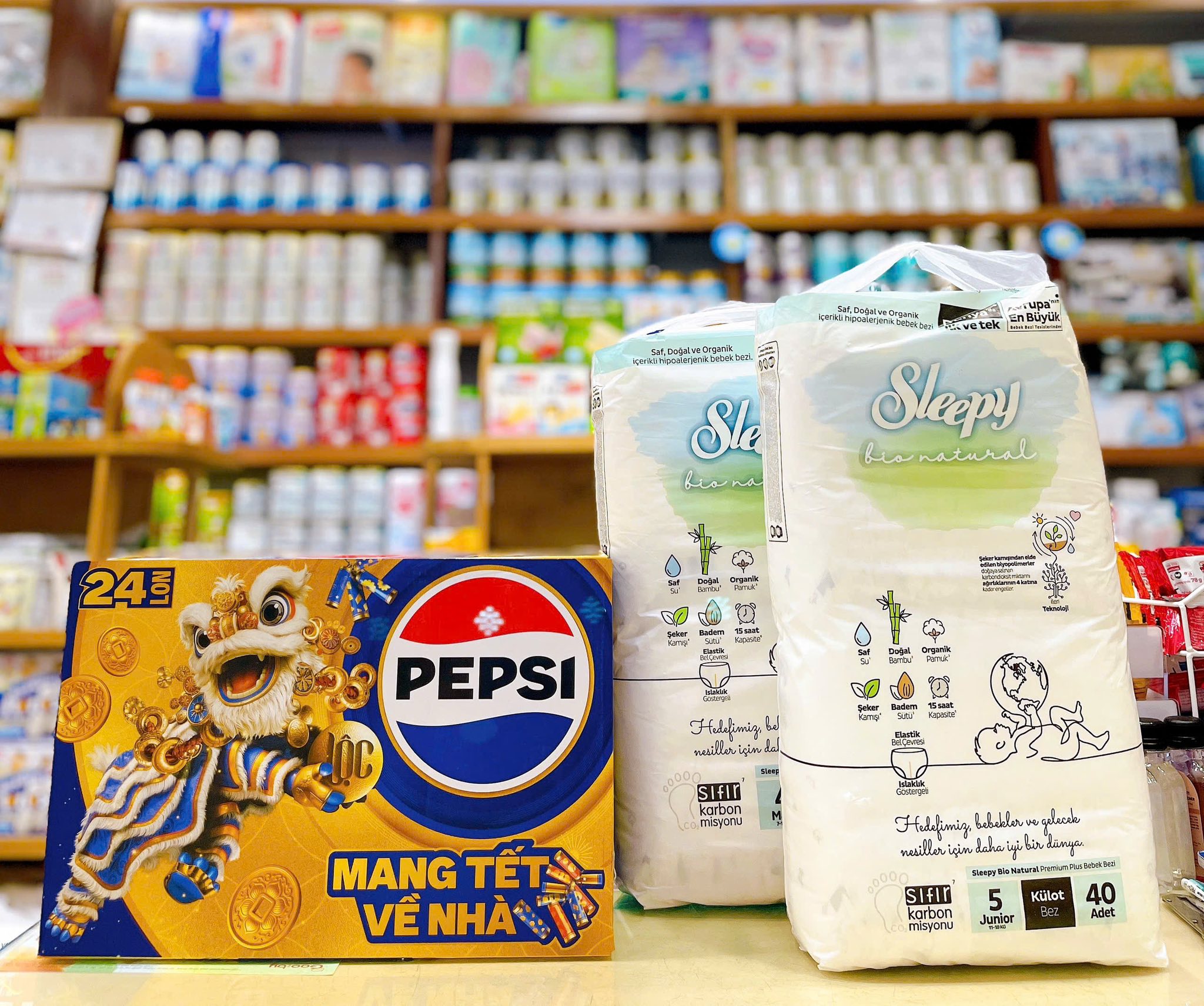 [🆕🇻🇳] BaKa Đặc sản sạch – mang đến bạn hơn 300 đặc sản tuyển chọn 🍔 Top1Food  🍜 Rộn ràng chuẩn bị cho mùa quà Tết cuối năm! Liên hệ ngay Baka khi cần quà Tết thiết thực, ấn tượng bạn nhé! #bakafood   @fan cứng , shares-0✔️ , likes-7❤️️ , date-2026-01-08 03:27:45🇻🇳🇻🇳🇻🇳📰🆕