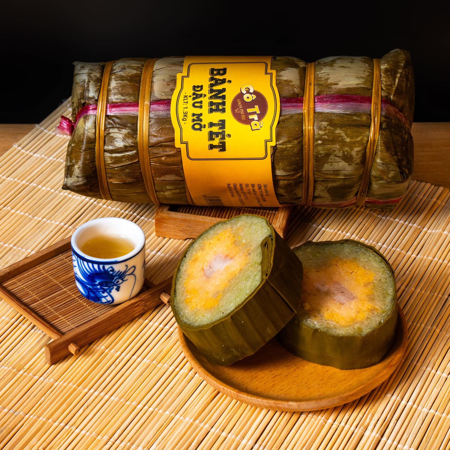 [🆕🇻🇳] Bánh Tét Cô Trà – MÓN NGON TRÒN VỊ MANG Ý NGHĨA SÂU SẮC VỚI NGƯỜI VIỆT 🍔 Top1Food  🍜  BÁNH TÉT TRÊN MÂM CƠM QUÊ NHÀ 
Không chỉ là bánh ngày Tết, bánh tét còn là món quen thuộc trên mâm cơm hằng ngày.
Khoanh bánh tét nóng dẻo, nếp mềm thơm,  , shares-0✔️ , likes-1❤️️ , date-2026-01-10 07:00:49🇻🇳🇻🇳🇻🇳📰🆕