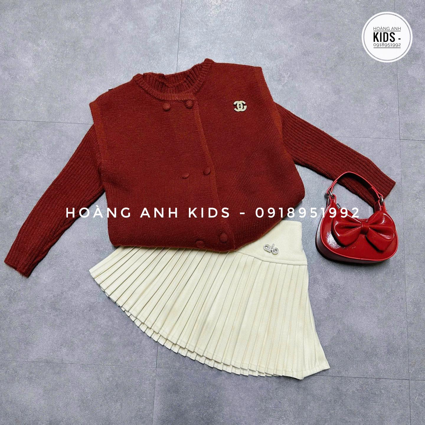 [🆕🇻🇳]  Made By Hằng – chuyên đồ len hanmade 🧑‍🧒❤️️👶⭐️  Body cho bé mặc nhà cho bé các mon ơi 
size :3-11kg ( Từ sơ sinh – 1 tuổi) 
 Chất liệu: cotton trần bông
: Hoạ tiết siêu kute
: mặc body thì siêu gọn gàng , shares-0✔️ , likes-1❤️️ , date-2026-01-11 02:29:16🇻🇳🇻🇳🇻🇳📰🆕