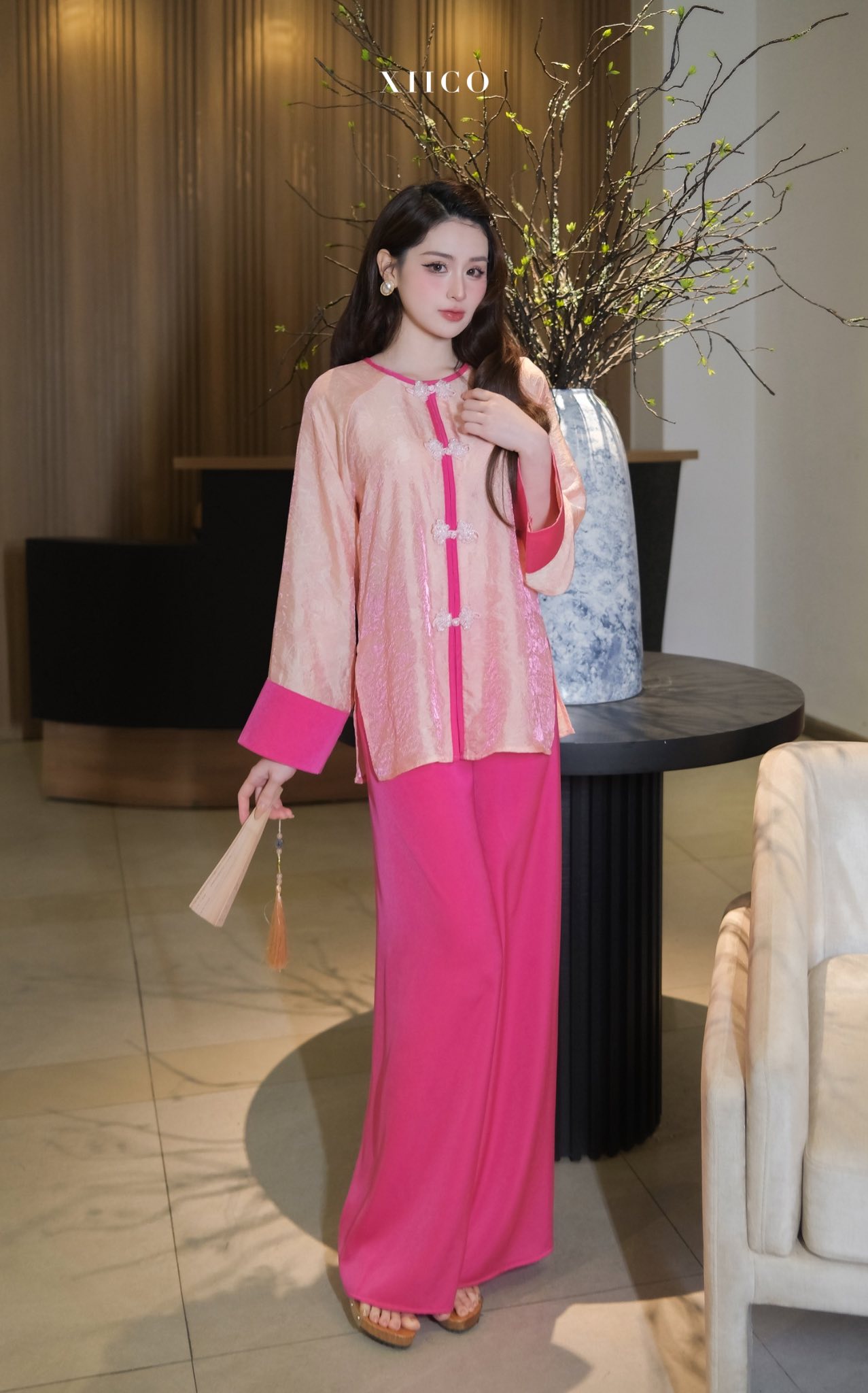 [🆕🇻🇳]  Mina’s House – Order US, UK – Order các sản phẩm Authentic từ US-UK-China-PL-JP… và local brand China 🧑‍🧒❤️️👶⭐️ Nó basic, nó kute mà nó đáng iu ý, em 1 bộ mặc Tết :v Tết năm nay chỉ mua đồ mặc nhà đỡ tốn kém 
Này chi em mình mặc ok lắm, tối ra ngoài đi dạo hay cafe c , shares-0✔️ , likes-0❤️️ , date-2026-01-11 04:35:12🇻🇳🇻🇳🇻🇳📰🆕